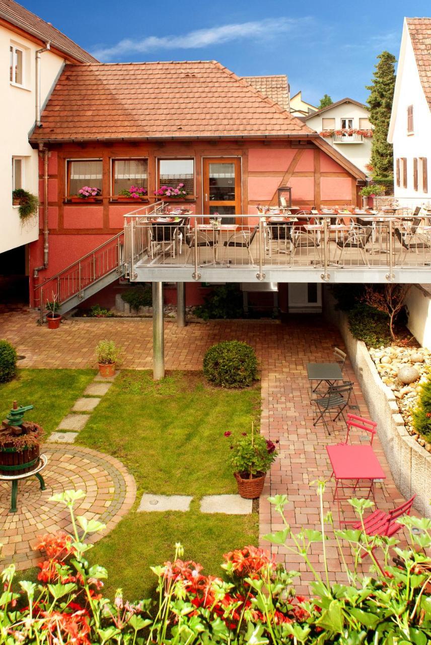ホテルAu Soleil Wettolsheim エクステリア 写真